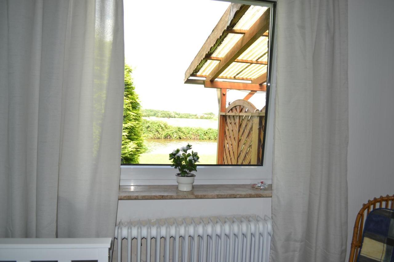 Ferienhaus Am Wasser Hinte Exterior foto